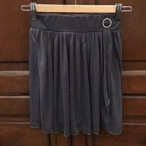 Girls Grey skirt. Size 8/10